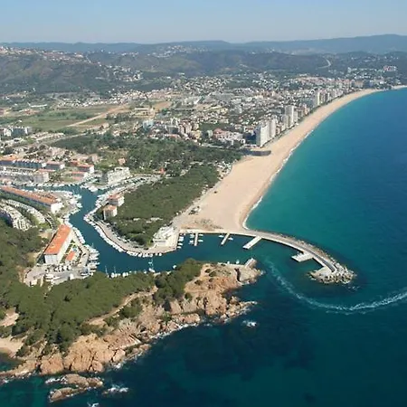 Carle Magne E-2 Apartamento